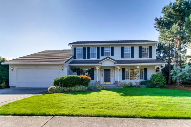 2526 NW 24th Circle Camas WA-large-001-32-Exterior Front-1500x1000-72dpi